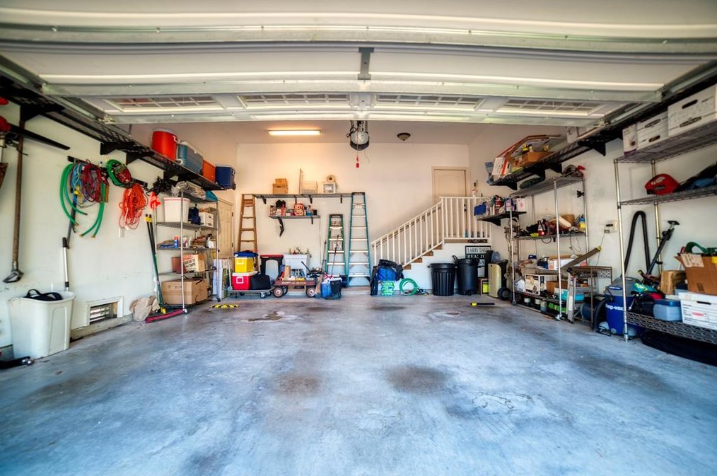 5821 Ariel St, Houston TX  77074-7101 exterior