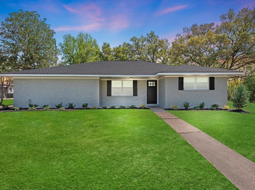 15730 Elton Dr, Crosby, TX 77532-5909