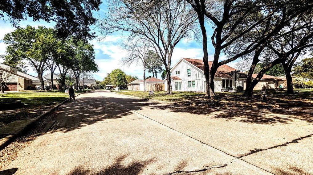 7703 Muirfield, Houston TX  77095 exterior