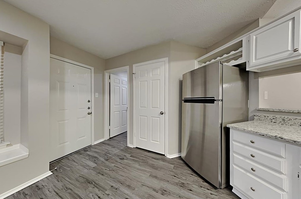 9230 Bayou Bluff Dr, Spring TX  77379-4423 exterior