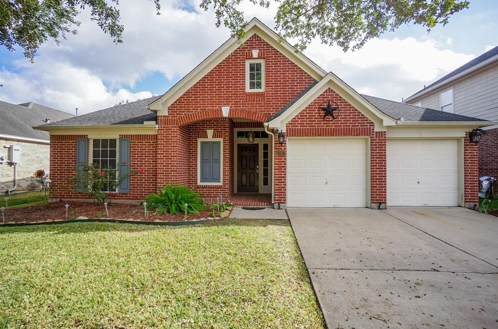 17023 Terrace Park Dr, Houston, TX 77095