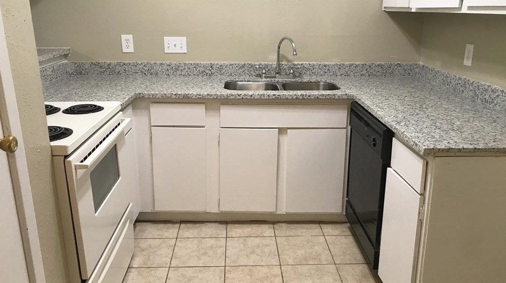 7579 Fallbrook Dr, Houston TX  77086-2537 exterior