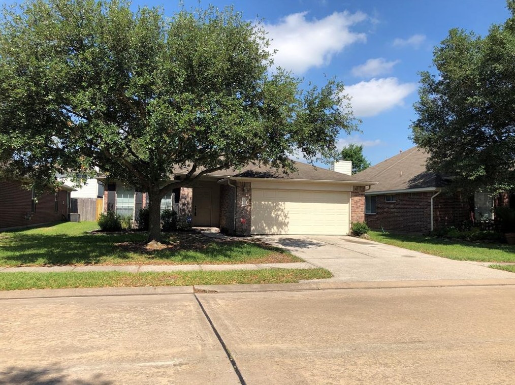 12939 Dresden Ridge Ln, Houston, TX 77070-2631