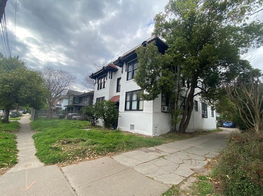 630 W Alabama St #4, Houston, TX 77006