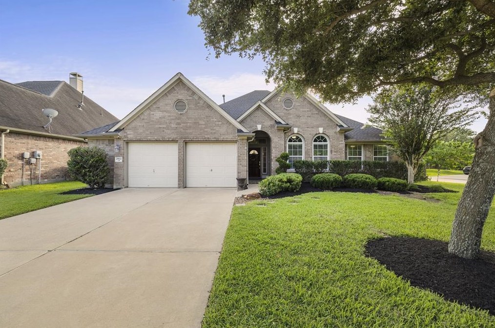 2902 Golden Larch Dr, Katy, TX 77494-0692