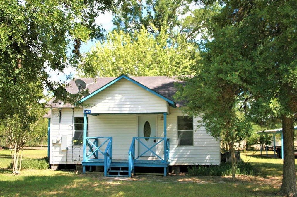3477 River Crest Ln, Sealy, TX 77474