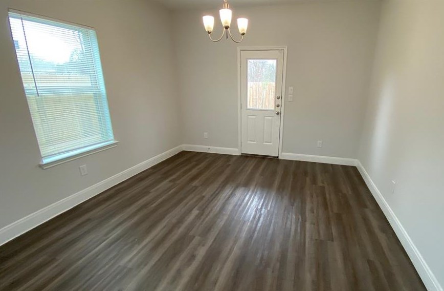 5426 E Houston Rd #a, Houston, TX 77028
