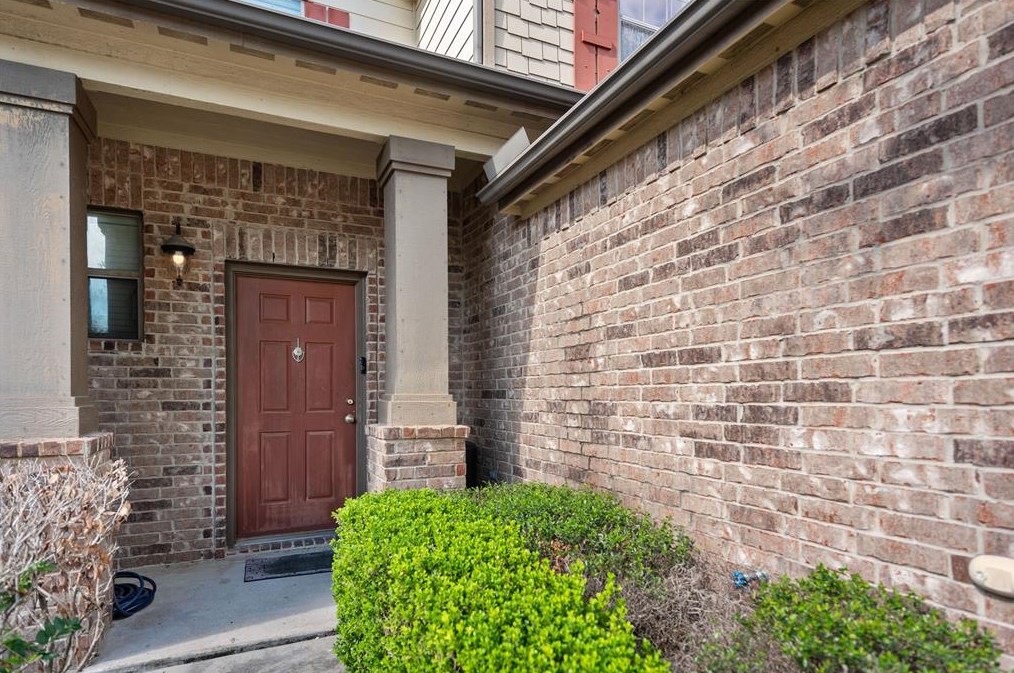 7906 Montague Manor Ln, Houston, TX 77072