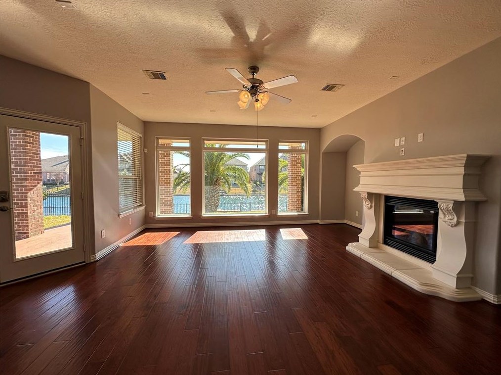 17831 Circular Quay Ln, Cypress TX  77429-7659 exterior