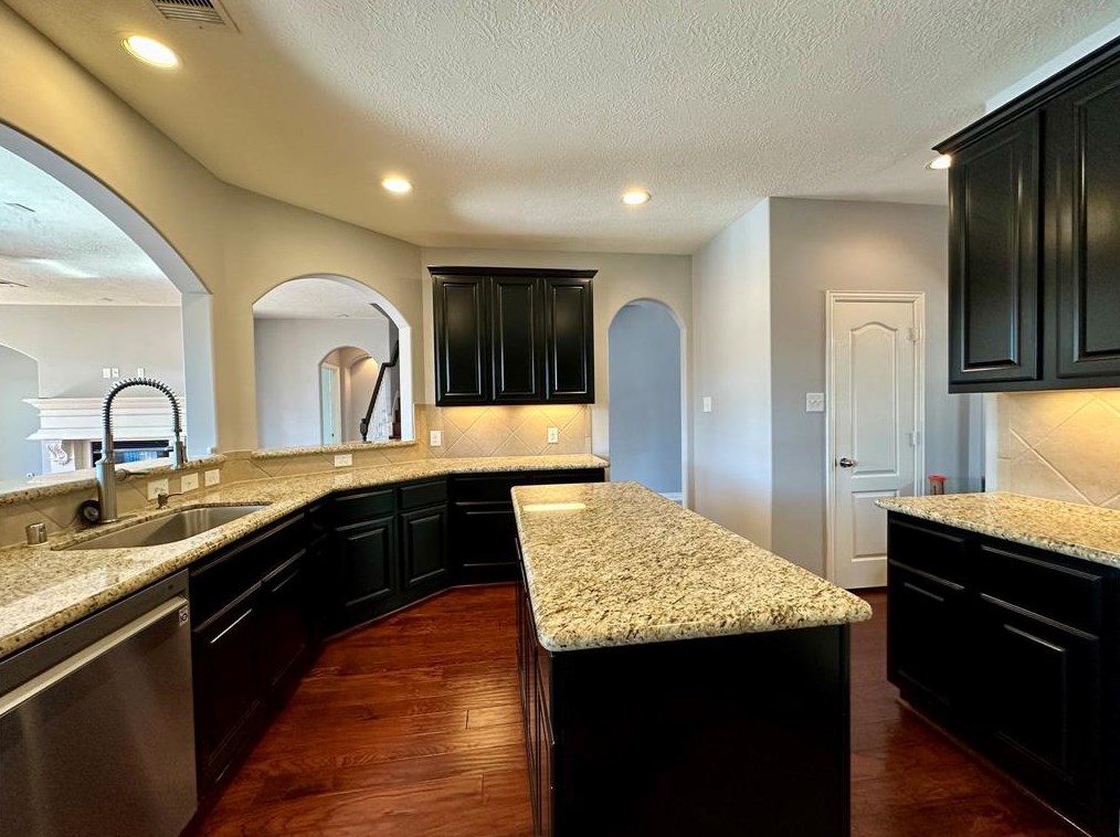 17831 Circular Quay Ln, Cypress TX  77429-7659 exterior