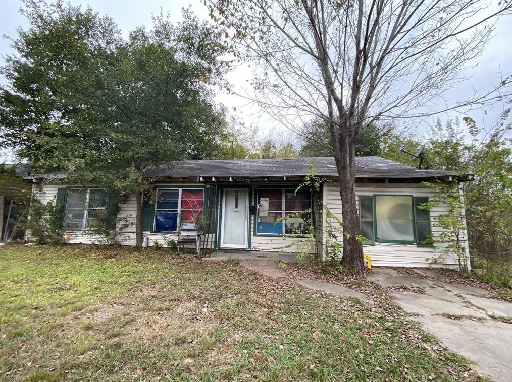 3610 Broad St, Houston TX  77087-1310 exterior