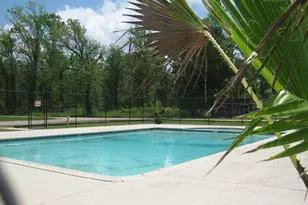 235 Pine Ridge Dr, Cleveland, TX 77327 - Photo 10