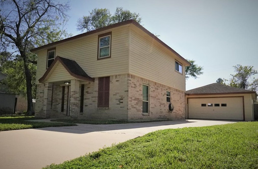 29021 Cherrywood Ln, Spring TX  77381-1056 exterior