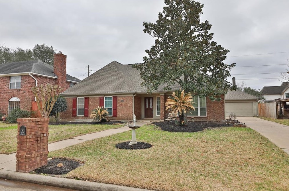 14107 Verde Mar Ln, Houston, TX 77095