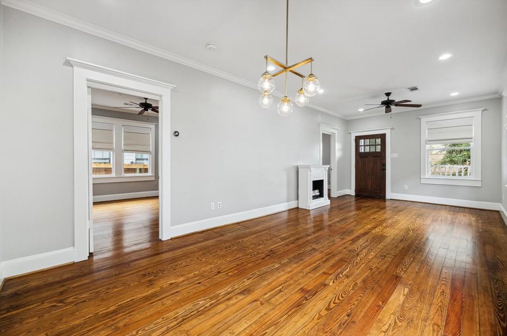 513 Northwood St, Houston, TX 77009-5144