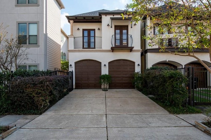 6103 Maxie St, Houston, TX 77007