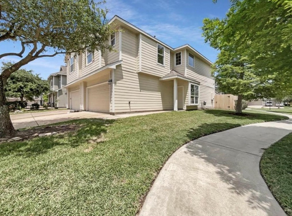 2609 Mill Creek Dr, Pasadena, TX 77503