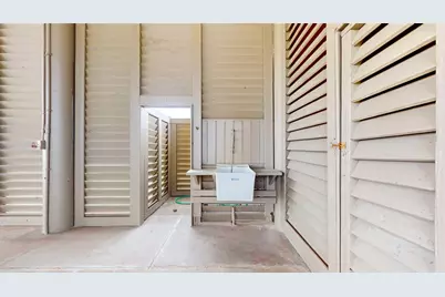 997 Austin Street, Gilchrist, TX 77617 - Photo 46