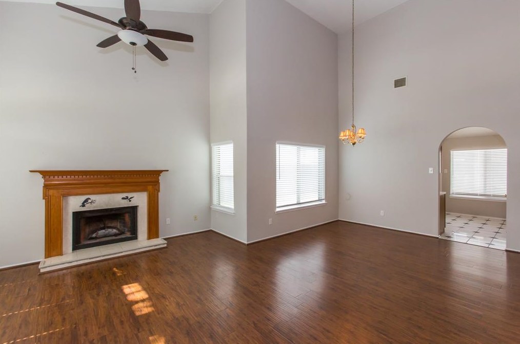 9022 Driftstone Dr, Spring, TX 77379