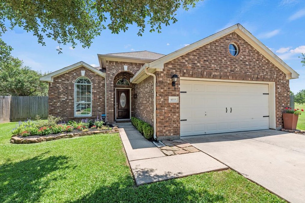 6115 Pine Lakes Dr, Katy, TX 77493-6601