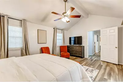 92 N Deerfoot Circle, The Woodlands, TX 77380 - Photo 18