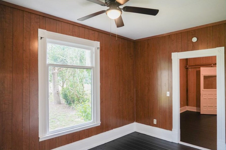 802 Wharton St, Jones Creek TX  77437-3555 exterior