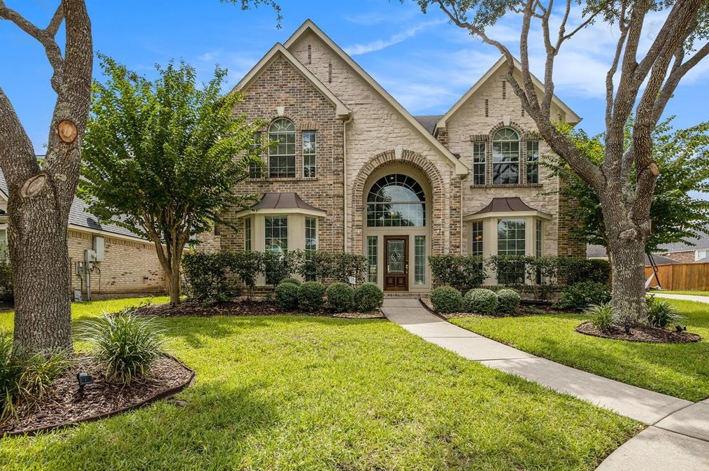 2811 Snyders Blf, League City, TX 77573
