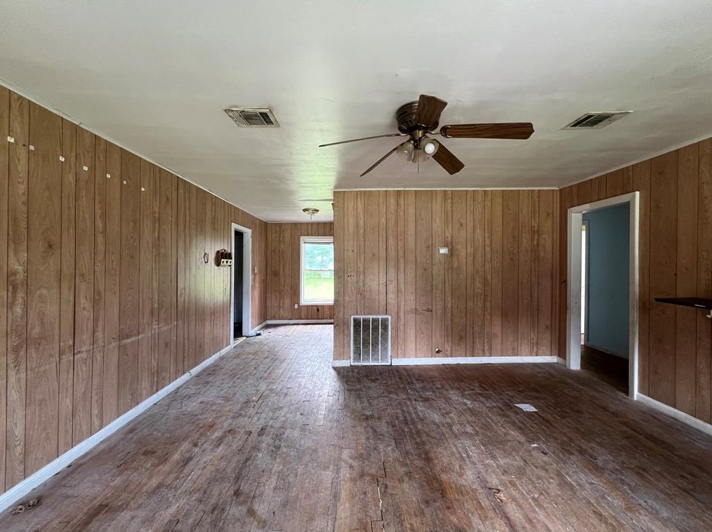 1105 Frost St, Richmond, TX 77471-3127