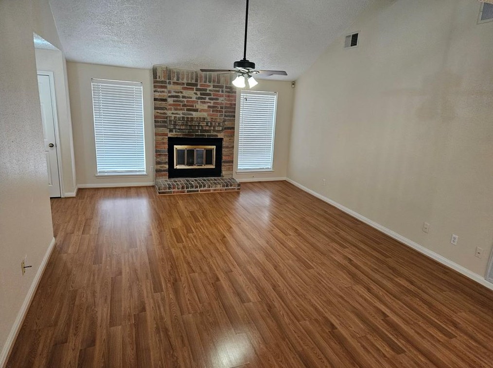 10522 Wayward Wind Ln, Houston TX  77064-5406 exterior