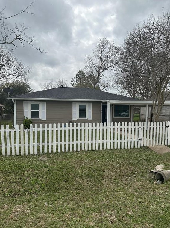 1203 Yorktown St, Richmond, TX 77469