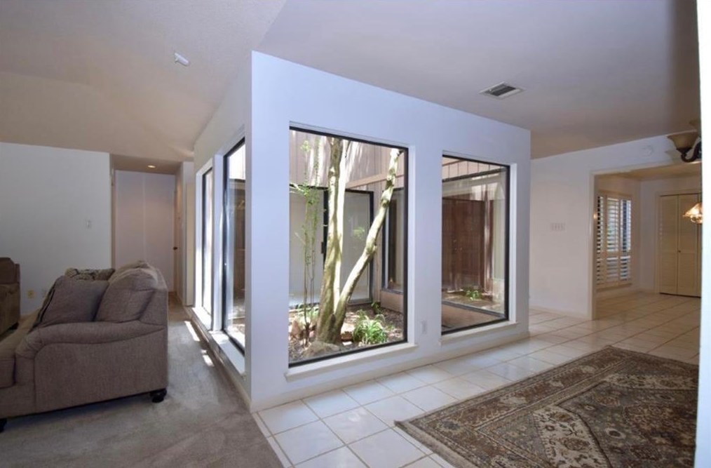 12326 Rocky Knoll Dr, Houston TX  77077-5906 exterior