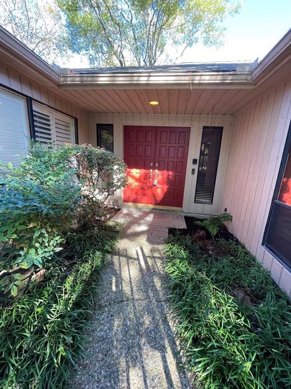 12326 Rocky Knoll Dr, Houston, TX 77077