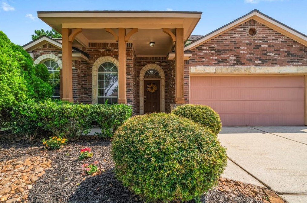 21335 Village Crossing Ln, Porter, TX 77365-5187
