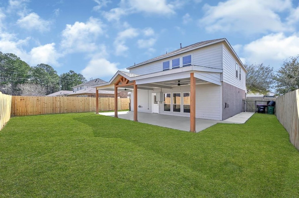 9735 Fleming Spg Dr, Humble TX exterior