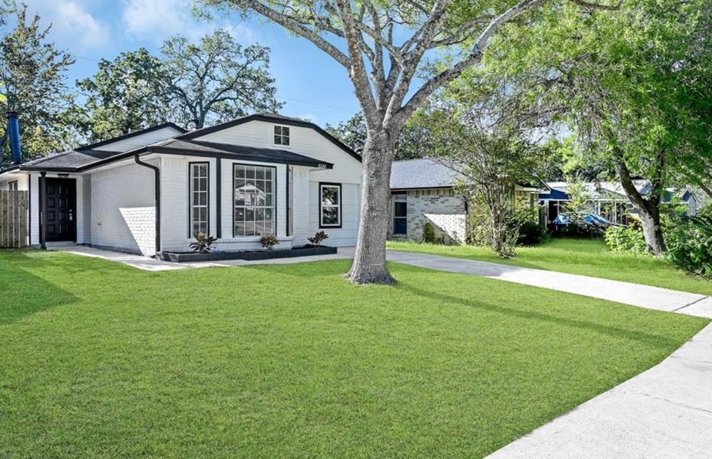 5226 Lynngate Dr, Spring, TX 77373-7179