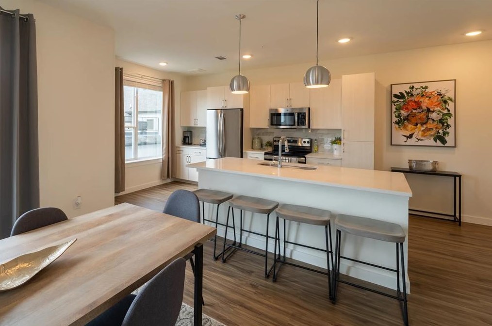 3275 N Summer St #1307, Houston, TX 77007