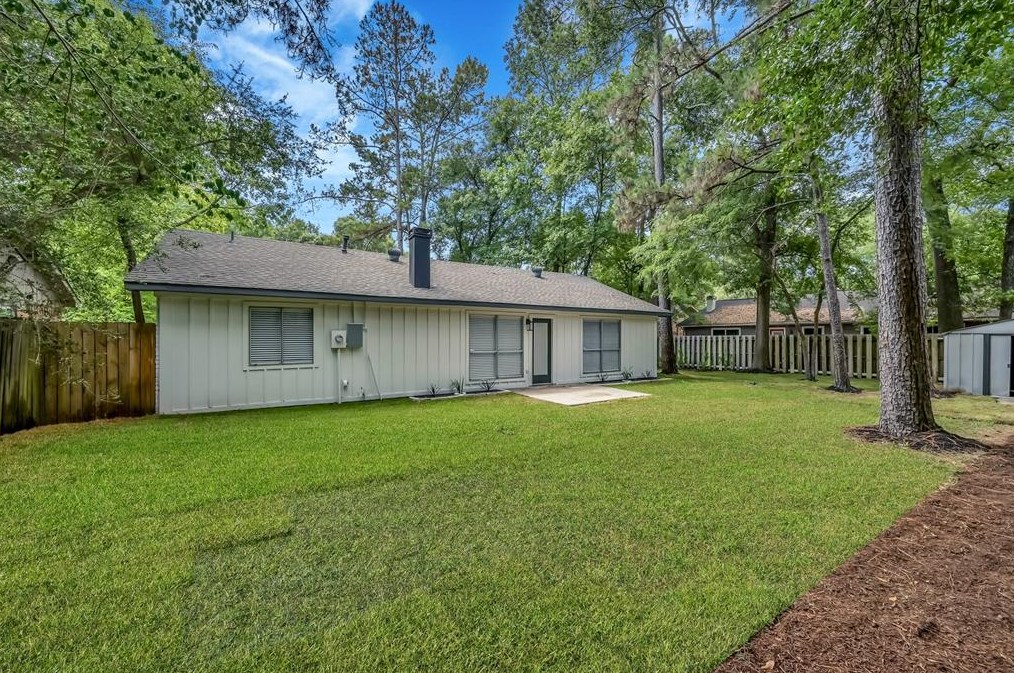 146 Woodstock Circle Dr, Spring TX  77381-3702 exterior