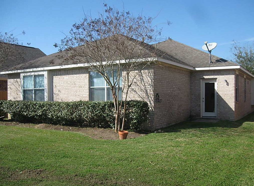 2719 Domenico Ln, League City, TX 77573