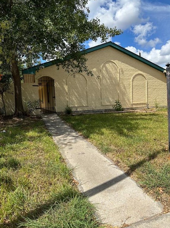 11738 Nottingham Cir, Houston, TX 77071-3306