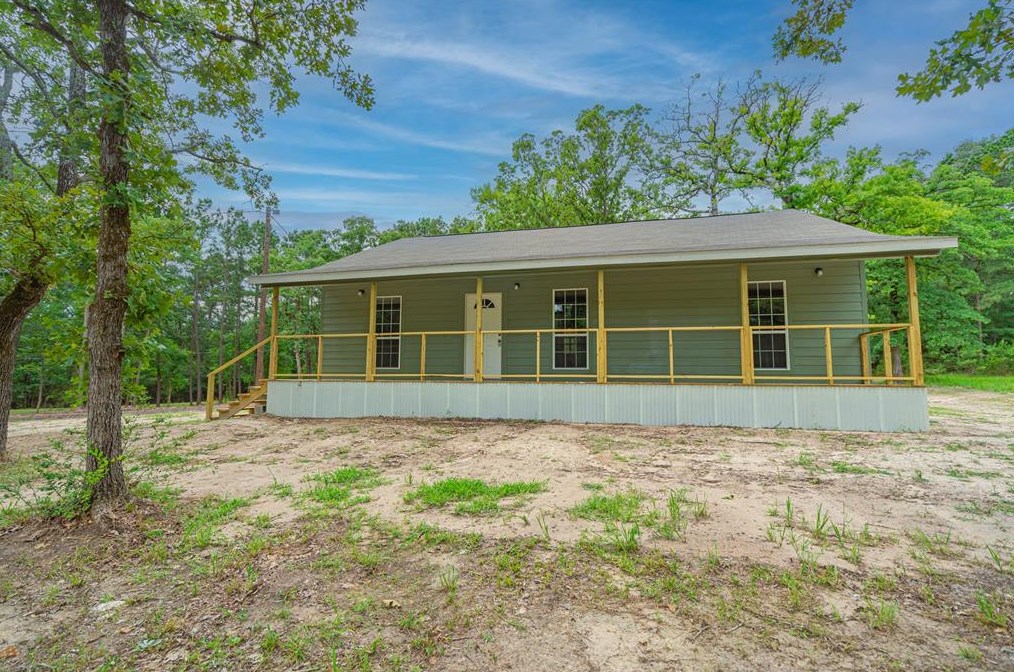 176 Castaway Ln, Chita, TX 75862