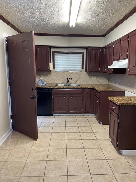 4817 Falls St, Houston, TX 77026
