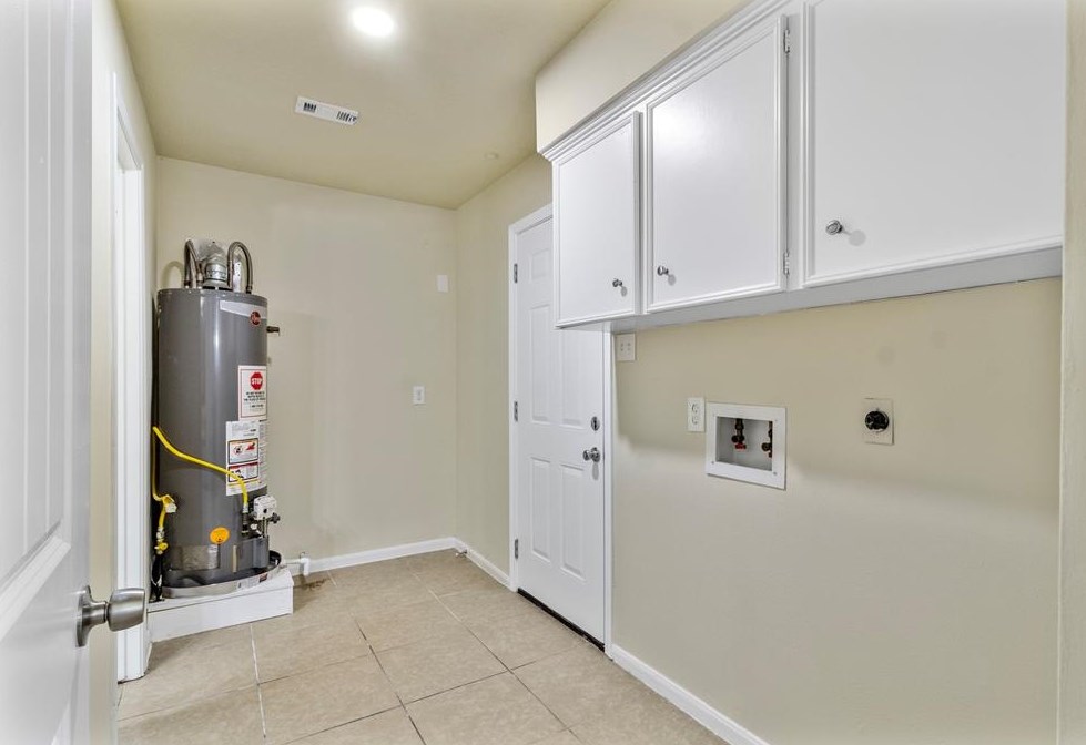4806 Charade Dr, Houston TX  77066-2625 exterior