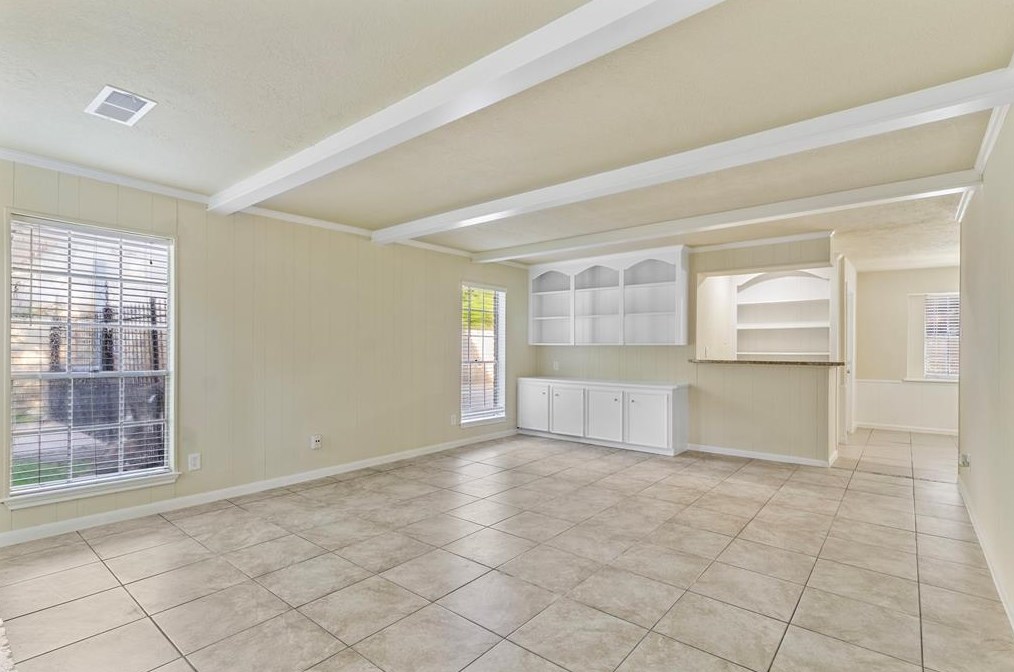 4806 Charade Dr, Houston TX  77066-2625 exterior