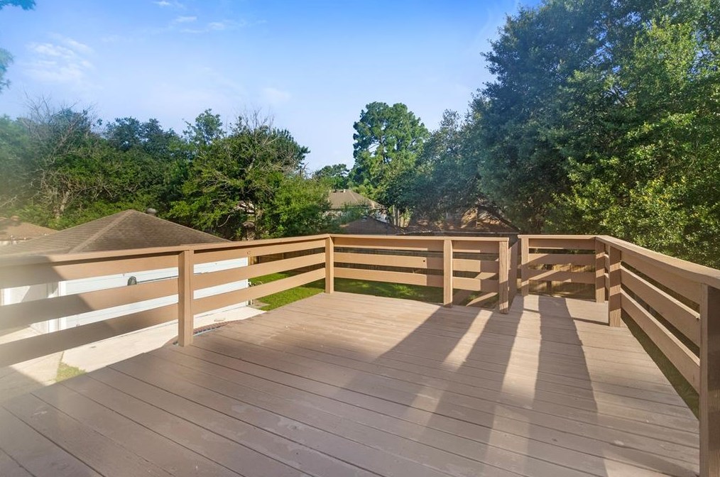 4806 Charade Dr, Houston TX  77066-2625 exterior