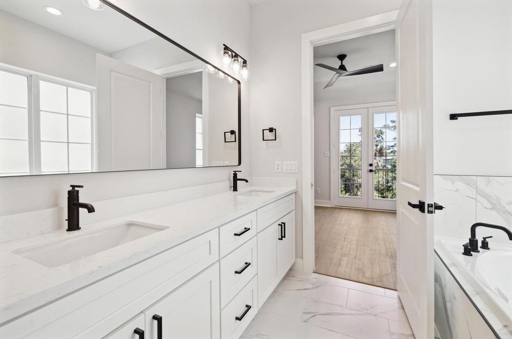 1037 17 St, Houston TX  77008-3436 exterior