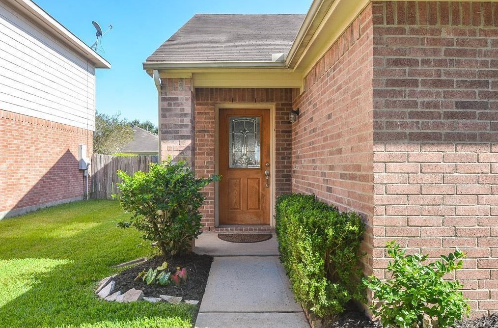1403 Divin Dr, Richmond, TX 77471