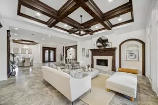 10 Broadwater Ct, Shenandoah, TX 77381 - Photo 14