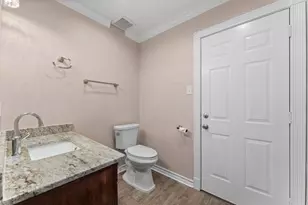 420 E Lake Dr, Livingston, TX 77351 - Photo 28