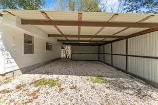 420 E Lake Dr, Livingston, TX 77351 - Photo 36