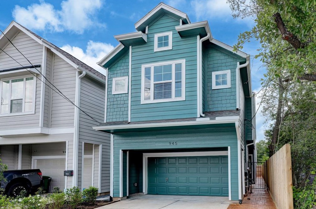 945 Wakefield Dr, Houston, TX 77018